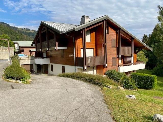 Duplex simple avec parking à La Clusaz FR-1-459-33 - La Clusaz