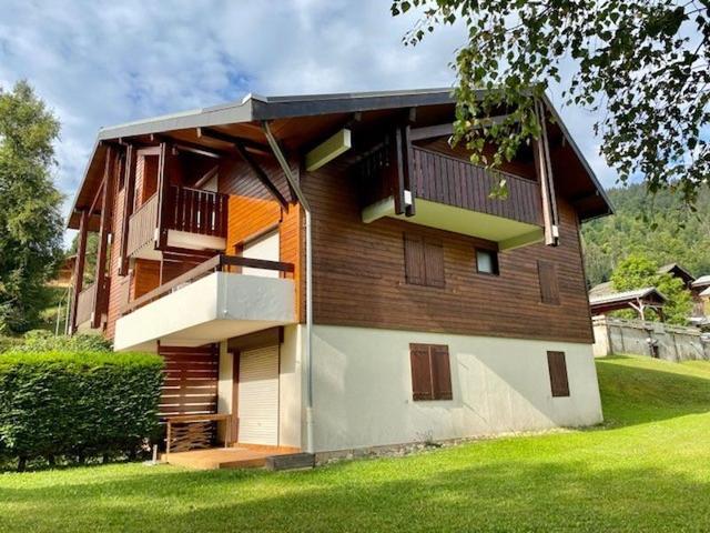 Duplex simple avec parking à La Clusaz FR-1-459-33 - La Clusaz