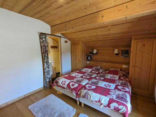 Charmant 3 pièces savoyard avec balcon, cheminée, proche commerces et remontées mécaniques FR-1-459- - La Clusaz