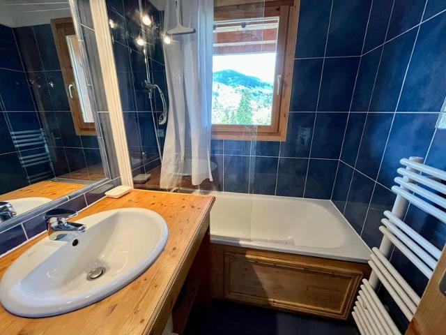 Appartement ski aux pieds, 2 chambres, terrasse et parking couvert - La Clusaz FR-1-459-49 - La Clusaz