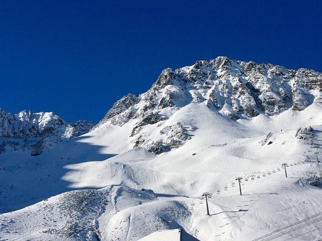 Charmant T2 pour 4 pers. avec piscine, fitness et terrasse au pied des pistes - Bagnères-de-Bigorre - La Mongie