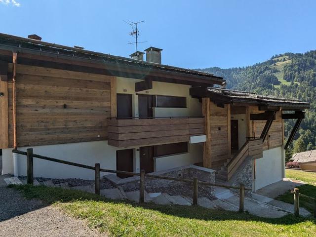 Appartement 2 pièces ensoleillé avec Wi-Fi et parking, La Clusaz FR-1-459-76 - La Clusaz