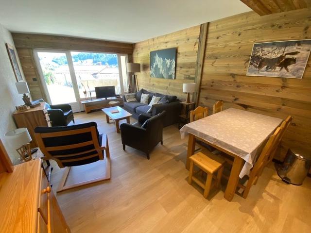 Appartement 2 pièces ensoleillé avec Wi-Fi et parking, La Clusaz FR-1-459-76 - La Clusaz