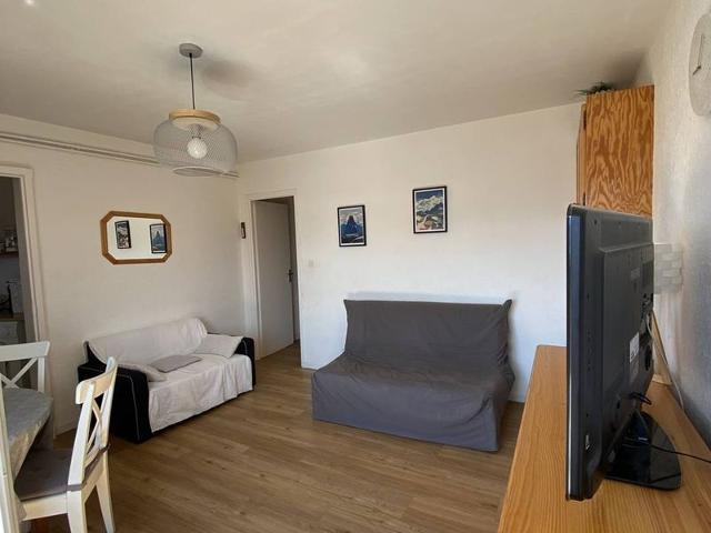 Appartement T2 avec balcon, cuisine équipée, parking FR-1-593-28 - Les Angles