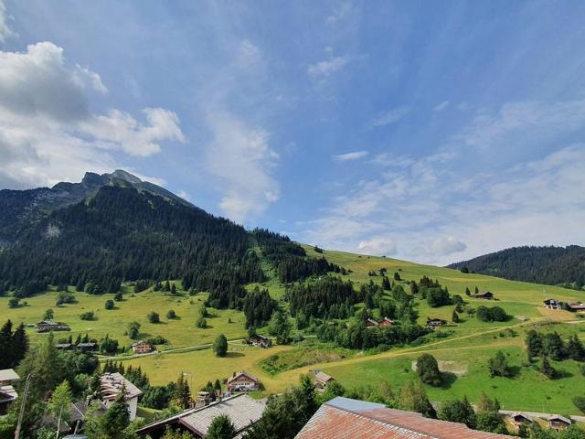 Charmant 2 pièces ski au pied avec balcon et garage à La Clusaz, proche des pistes et du ski-bus FR-1-459-169 - La Clusaz