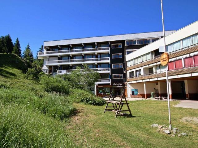 Studio cabine 27m², sud, pied des pistes, balcon, piscine été, animaux OK FR-1-549-48 - Chamrousse