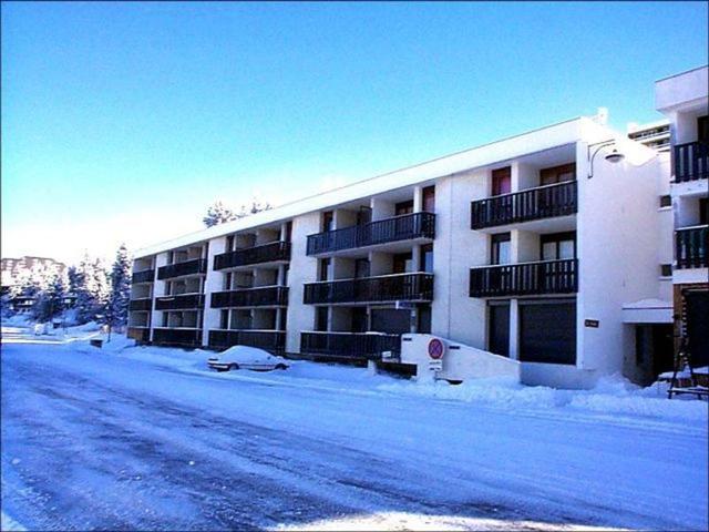 Studio lumineux avec loggia, proche des pistes et commerces à Chamrousse FR-1-549-35 - Chamrousse