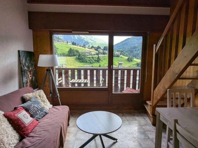 Duplex 4 pièces avec garage et balcon, centre village de La Clusaz, proche commodités et pistes ski FR-1-459-174 - La Clusaz