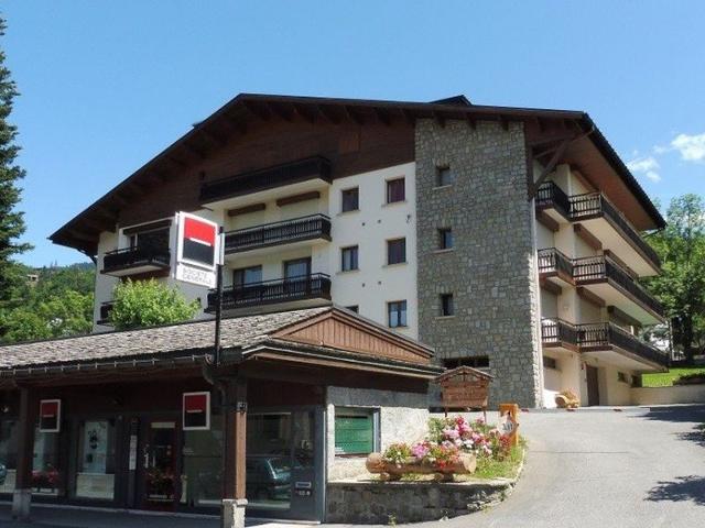 Studios + Cabine à Megève, 4 Couchages, 500m des Remontées, Balcon Sud, Parking Inclus FR-1-597-34 - Megève