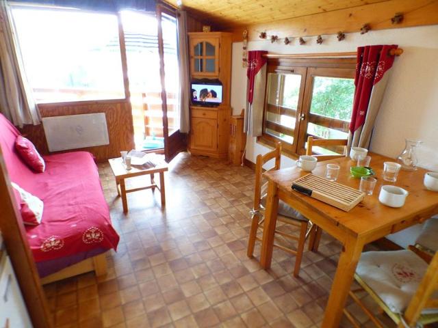 Studio cosy aux Saisies, proche pistes et commerces, 4 couchages, balcon sud-ouest FR-1-594-150 - Les Saisies