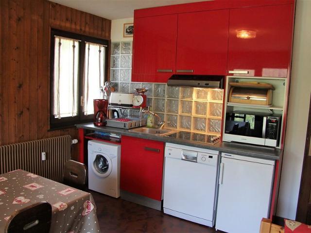 Appartement 3 pièces avec terrasse, parking, cheminée et vue montagne à La Clusaz FR-1-459-54 - La Clusaz