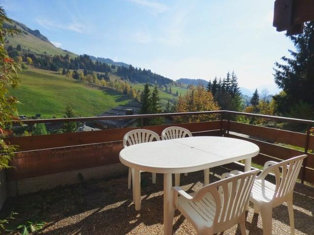 Appartement confortable 40m² pour 6 pers. proche pistes de ski, grande terrasse FR-1-458-93 - Le Grand Bornand