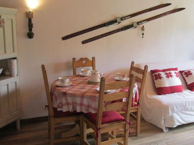 Appartement cosy, proche des pistes, stationnement, balcon, TV, et équipement cuisine complet FR-1-6 - Les Gets