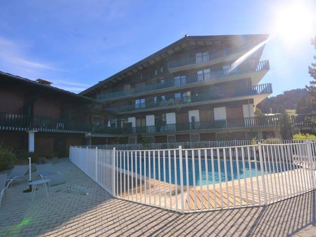 Appartement cosy aux pieds des pistes avec piscine et tennis, proche du centre des Gets FR-1-623-193 - Les Gets