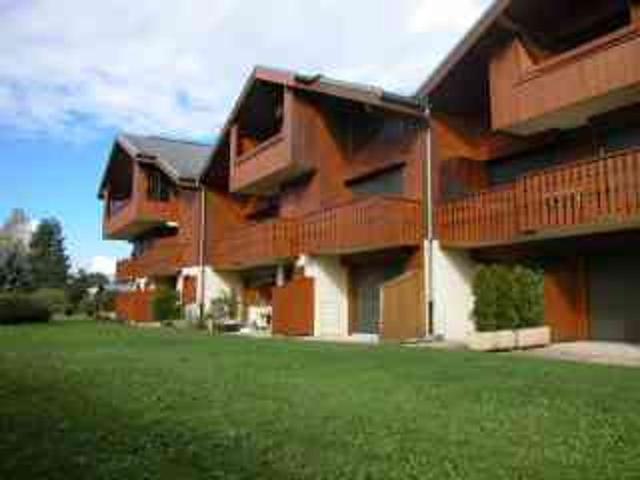 Charmant appartement 2 pièces mezzanine avec balcon, parking et casier à skis FR-1-629-38 - Samoëns