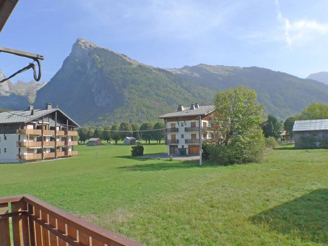 T3 calme avec balcon, parking et cave à 500m du centre FR-1-629-57 - Samoëns