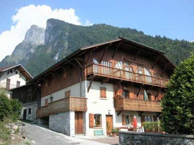 Appartement 3 pièces avec parking et vue montagne à Samoëns FR-1-629-52 - Samoëns