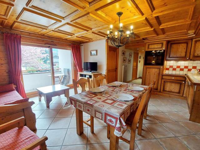 Appartement charmant et central à Samoëns, proche commerces et ski-bus FR-1-624-54 - Samoëns