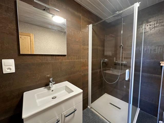 Superbe appartement avec sauna et balcon sur les pistes de Samoëns FR-1-624-3 - Samoëns