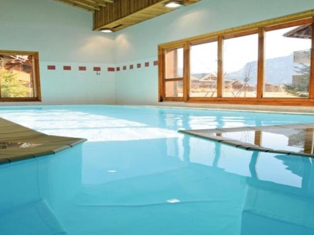 Duplex avec piscines et parking proche centre Samoëns FR-1-624-12 - Samoëns