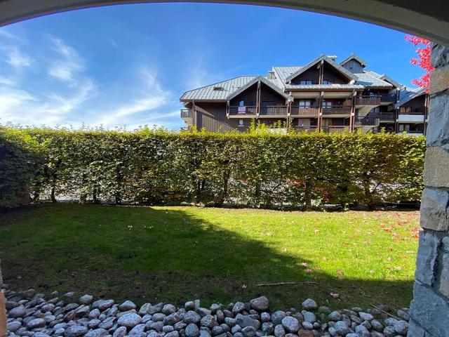 Charmant T3 de 51m² avec terrasse en plein centre de Samoëns - Proche commerces, parking privé FR-1-624-28 - Samoëns