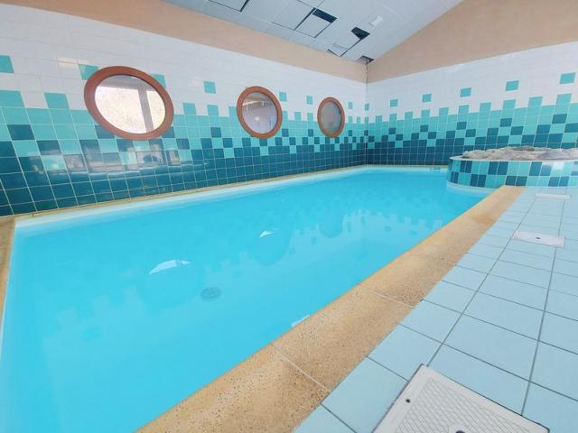 Appartement calme avec piscines et salle de sport FR-1-624-29 - Samoëns