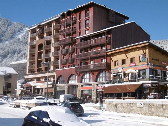 Appartement familial, 2 chambres, balcon S-E, à 30m pistes et Balnéo, Les Angles FR-1-295-135 - Les Angles