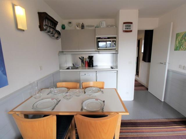 Avoriaz: Studio cabine 4 pers, cuisine équipée, wifi, balcon, casier à skis FR-1-633-36 - Avoriaz