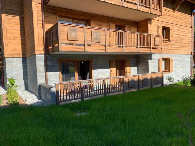 Appartement de luxe avec terrasse, spa et piscine - Au cœur de Samoëns FR-1-629-93 - Samoëns