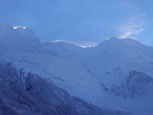 T4 rénové avec vue Mont-Blanc, 4 étoiles, proche centre, parking FR-1-507-62 - Chamonix Sud