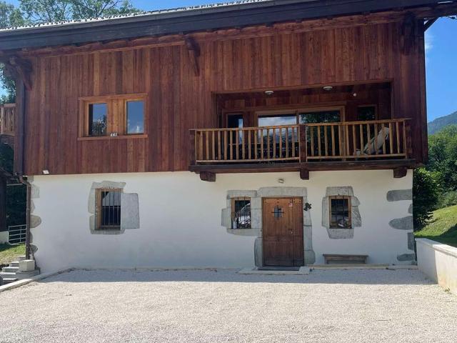 Appartement chaleureux dans ancienne ferme rénovée à Samoëns FR-1-624-85 - Samoëns