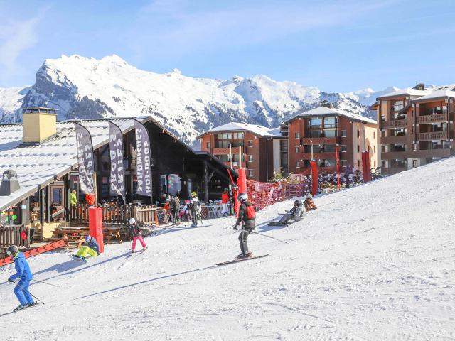 Duplex 6 personnes pieds des pistes - Morillon 1100 Les Esserts