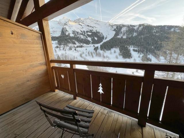 Chalet mitoyen 3 étoiles à La Clusaz, 500m des pistes, 10 pers, terrasse, cheminée, garage, WiFi FR-1-459-186 - La Clusaz