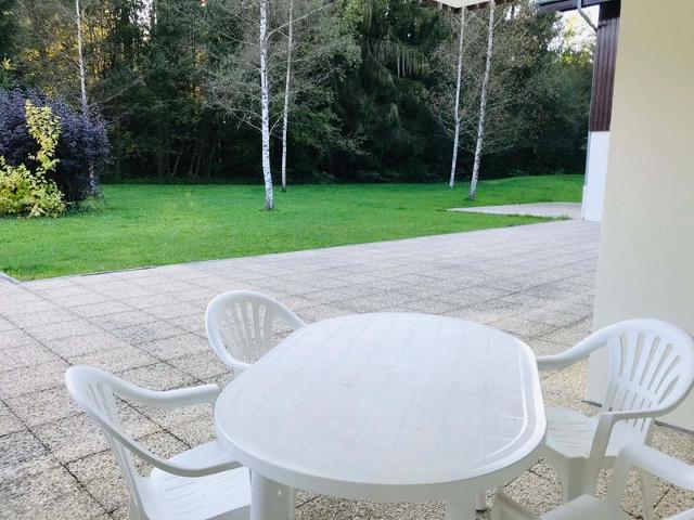 Appartement Confortable avec Piscines, Terrasse et Parking à Samoëns FR-1-629-100 - Samoëns