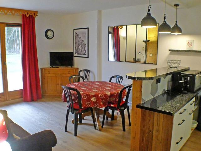 Appartement Confortable avec Piscines, Terrasse et Parking à Samoëns FR-1-629-100 - Samoëns