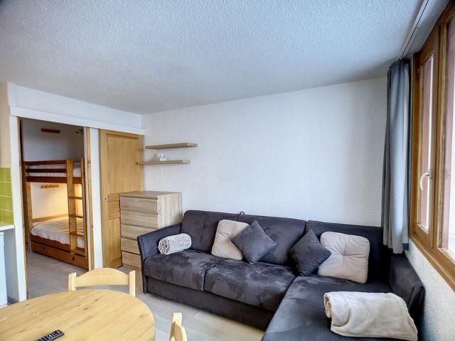 Studio rénové 21m² Les Menuires, ski aux pieds, balcon sud-ouest, 4 pers FR-1-178-79 - Les Menuires Reberty 1850