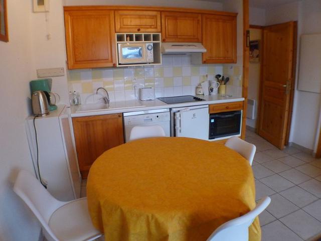 Appartement 3 pièces au centre de Samoëns avec garage, balcon et WIFI FR-1-629-101 - Samoëns