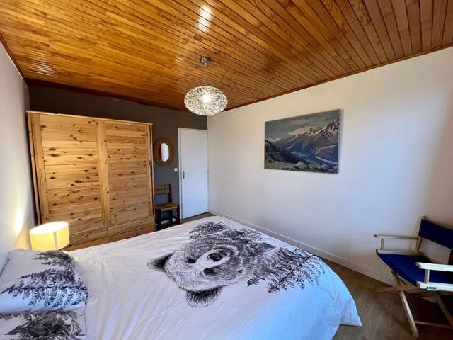 Duplex rénové pour 14 pers, avec balcon et parking FR-1-624-92 - Samoëns