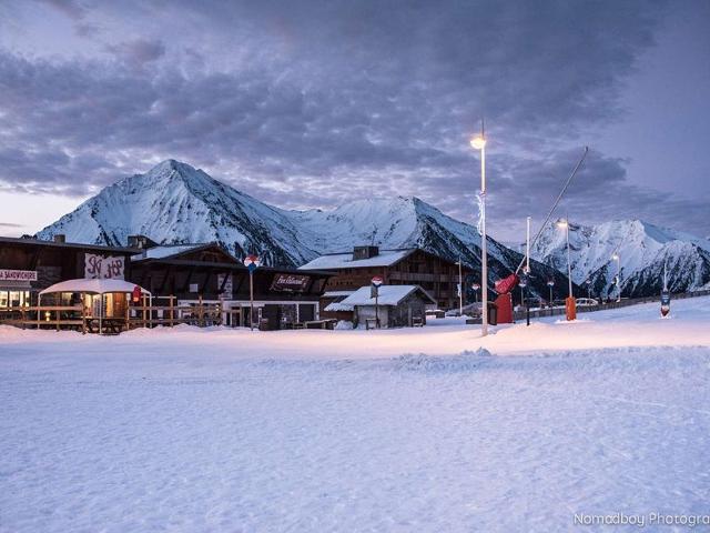 Studio pour 4 personnes à Saint Lary Pla d'Adet avec cuisine et TV FR-1-296-370 - Saint Lary Soulan