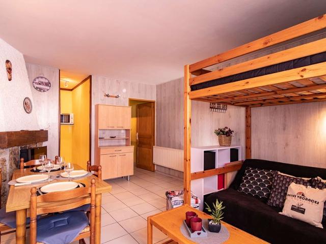 Studio pour 4 personnes à Saint Lary Pla d'Adet avec cuisine et TV FR-1-296-370 - Saint Lary Soulan