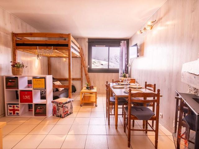 Studio pour 4 personnes à Saint Lary Pla d'Adet avec cuisine et TV FR-1-296-370 - Saint Lary Soulan