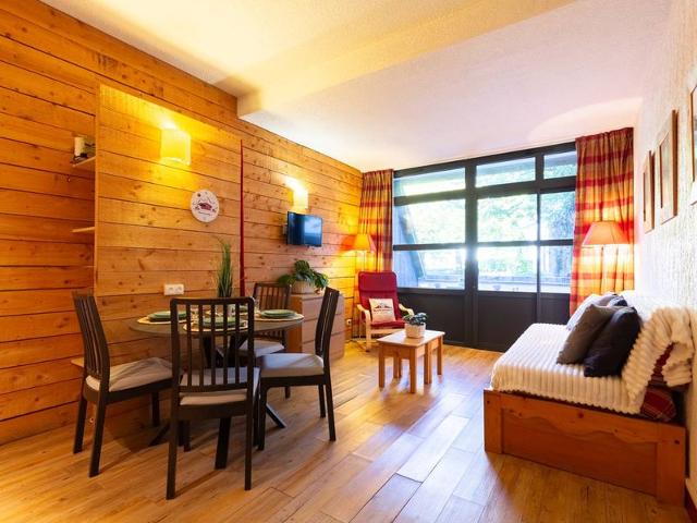 Appartement rénové avec sauna, piscine, et parking à Saint Lary Village - 4 pers FR-1-296-371 - Saint Lary Soulan