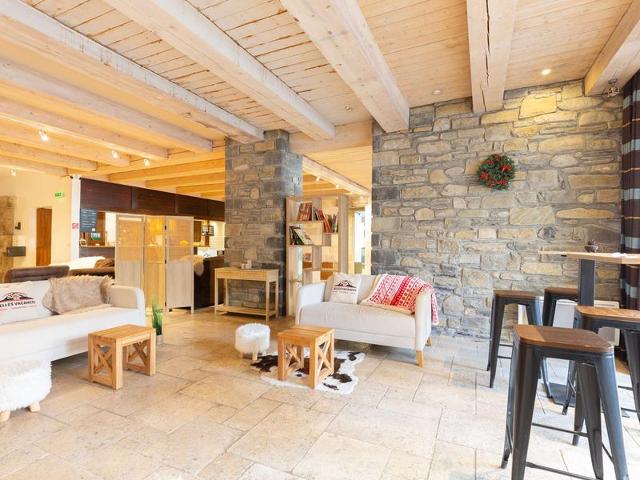 Appartement Centre-Ville Saint-Lary-Soulan avec Piscine, Sauna et Parking Sécurisé FR-1-296-379 - Saint Lary Soulan