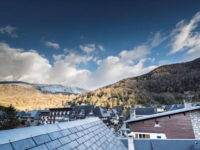 Appartement Centre Saint-Lary avec Balcon, Parking et Proximité Commerces 6 pers FR-1-296-382 - Saint Lary Soulan