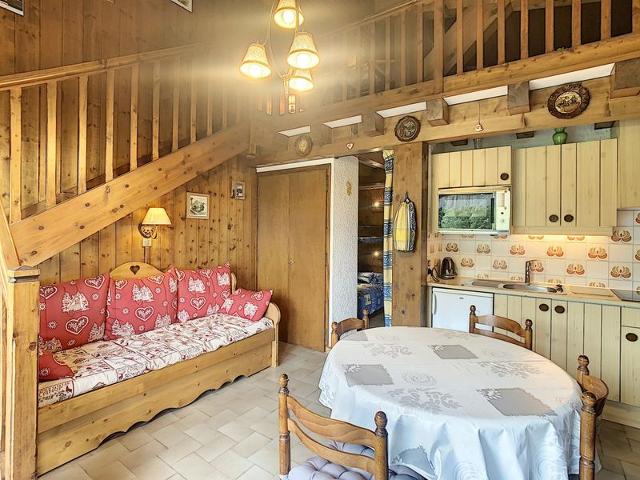 Duplex 35m² à 2 pas du centre de Combloux, 4 couchages, balcon, proche pistes FR-1-560-19 - Combloux