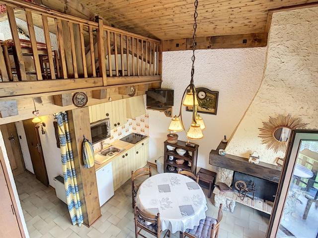 Duplex 35m² à 2 pas du centre de Combloux, 4 couchages, balcon, proche pistes FR-1-560-19 - Combloux