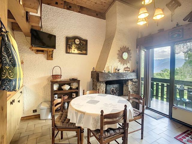 Duplex 35m² à 2 pas du centre de Combloux, 4 couchages, balcon, proche pistes FR-1-560-19 - Combloux