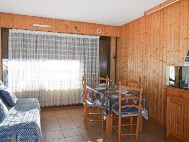 Studio confortable pour 4 pers. avec kitchenette et parking à Montgenèvre FR-1-266-189 - Montgenèvre