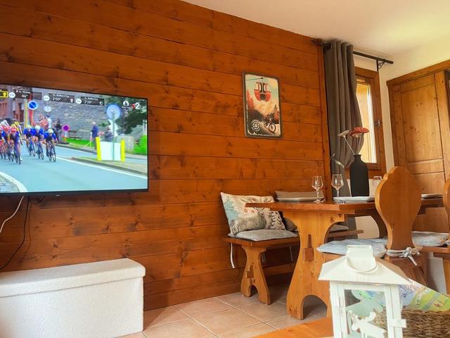 Appartement calme à Samoëns avec piscine FR-1-624-101 - Samoëns