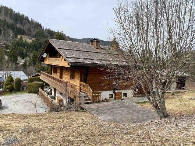 Appartement 3 chambres avec terrasse, balcon, terrain de boule, parking, wifi FR-1-459-189 - La Clusaz